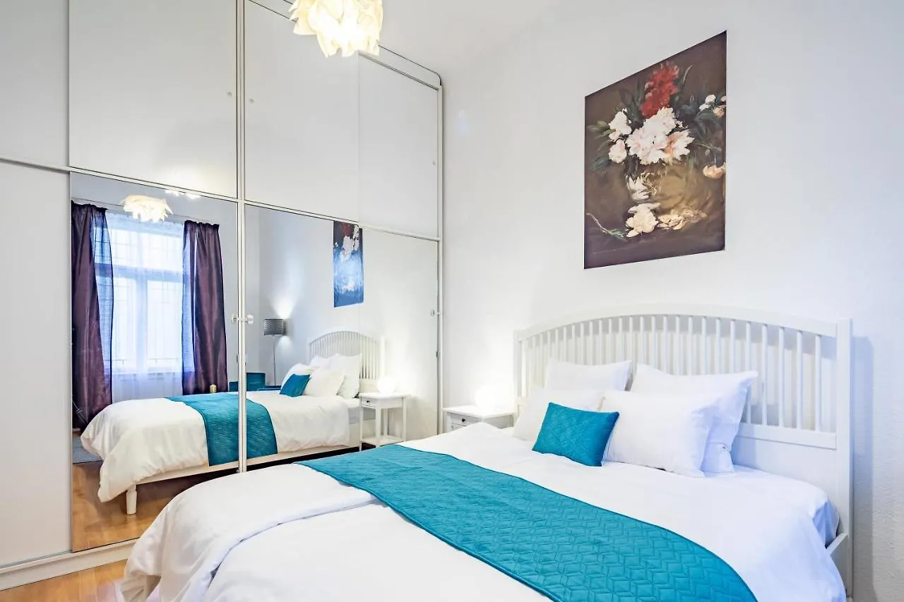 Cute Little Apartment Next To Margaret Island بودابست المجر